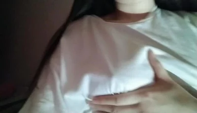 211大学00后女研究生宿舍揉奶