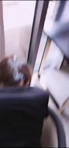 最清纯漂亮人妻家里偷情超美美女做爱